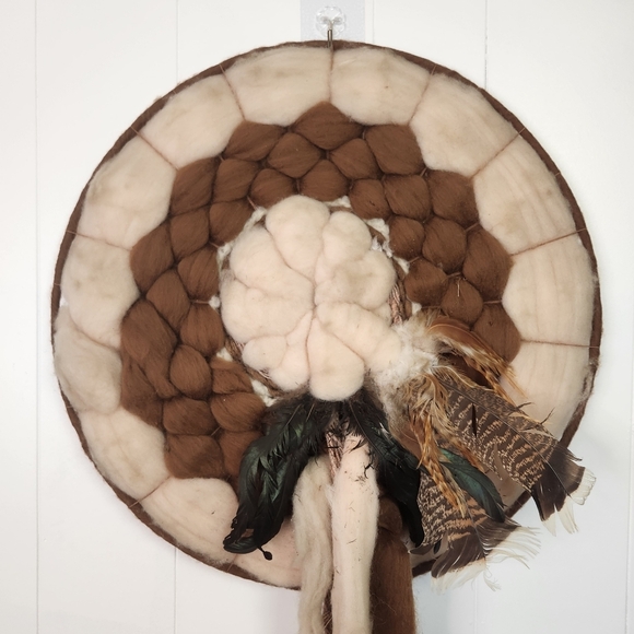 Vintage Mandela Wool Feathers Indigenous Home Decor Boho Bohemian First Nations - Picture 2 of 9